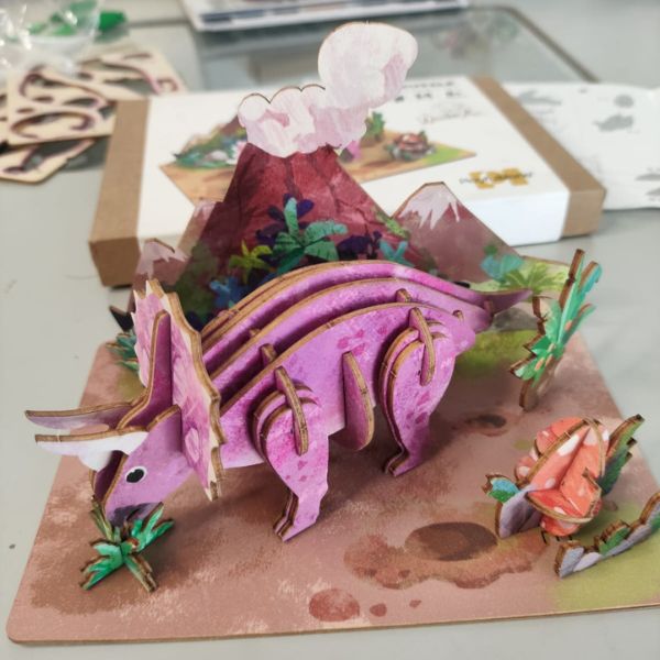 🦖 Rompecabezas de Madera 3D - Triceratops